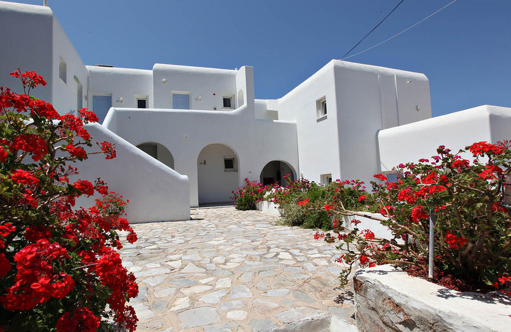 "Di Mare" Hotel & Suites Posidhonia  Bagian luar foto